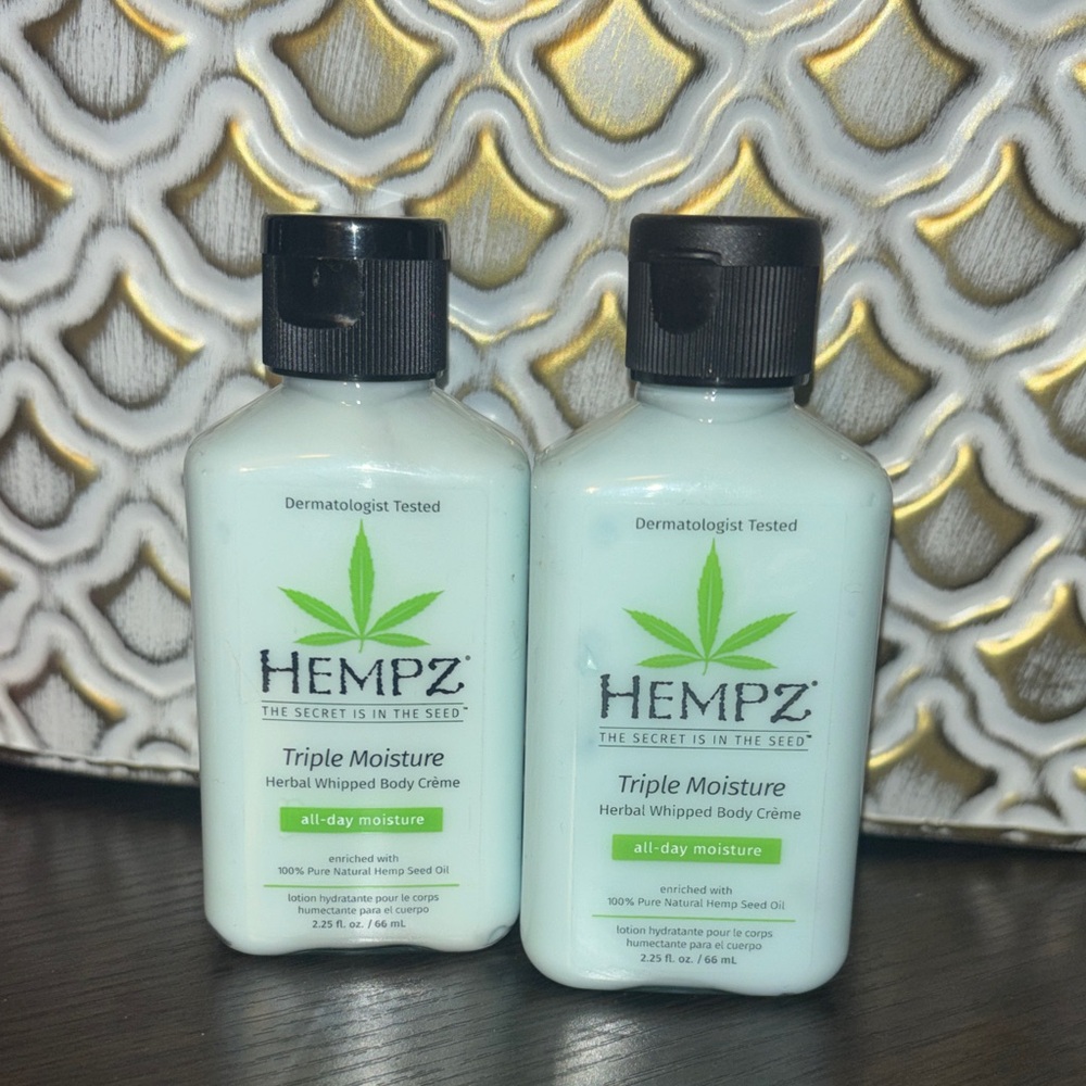 2 Hempz Triple Moisture Herbal Whipped Body Crème - 2.25 fl oz/66 mL